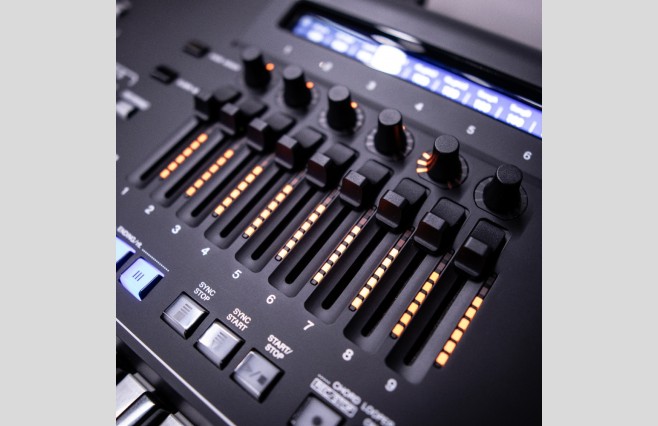 Used Yamaha Genos2 Keyboard & Speakers - Image 13